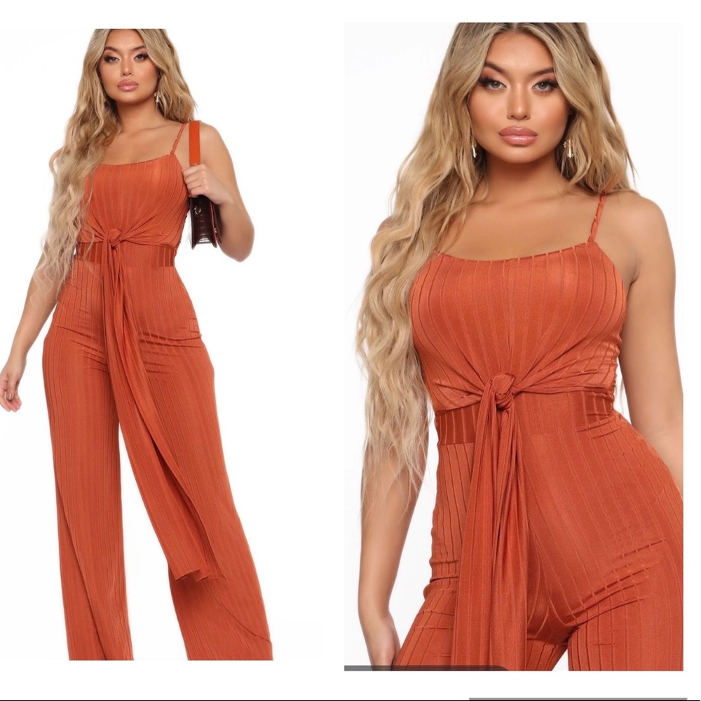 Just anit Right jumpsuit Fashion Nova M